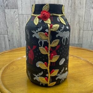Handmade Christmas reindeer jars to decorate with fabric decoupage